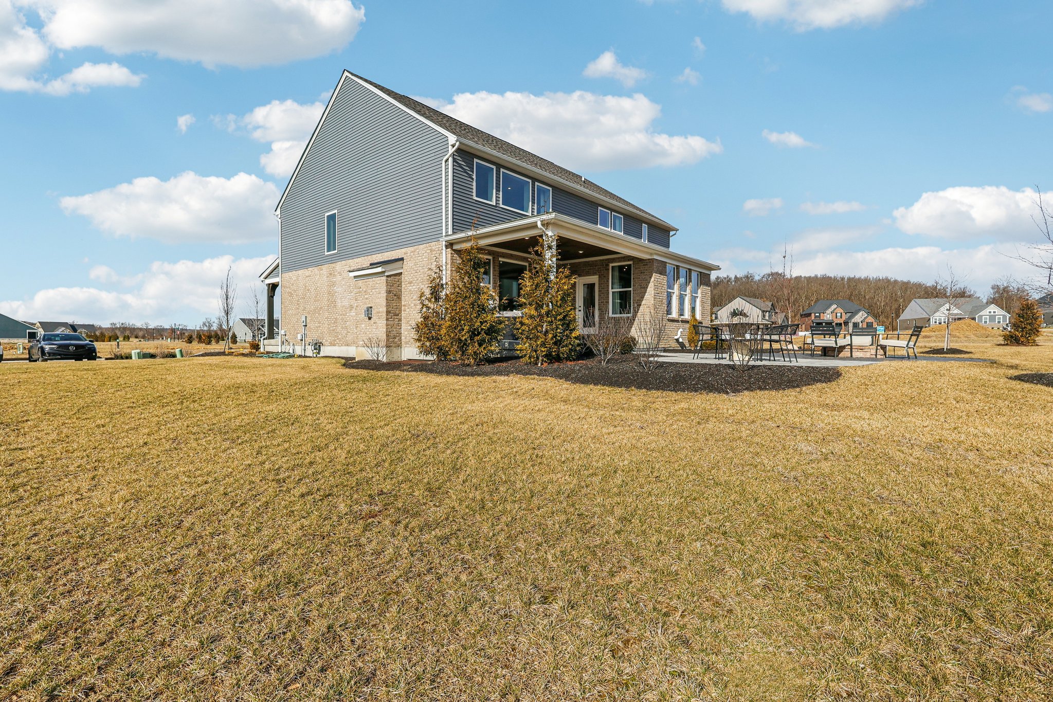 Trailhead Pl-S2401-060.jpg