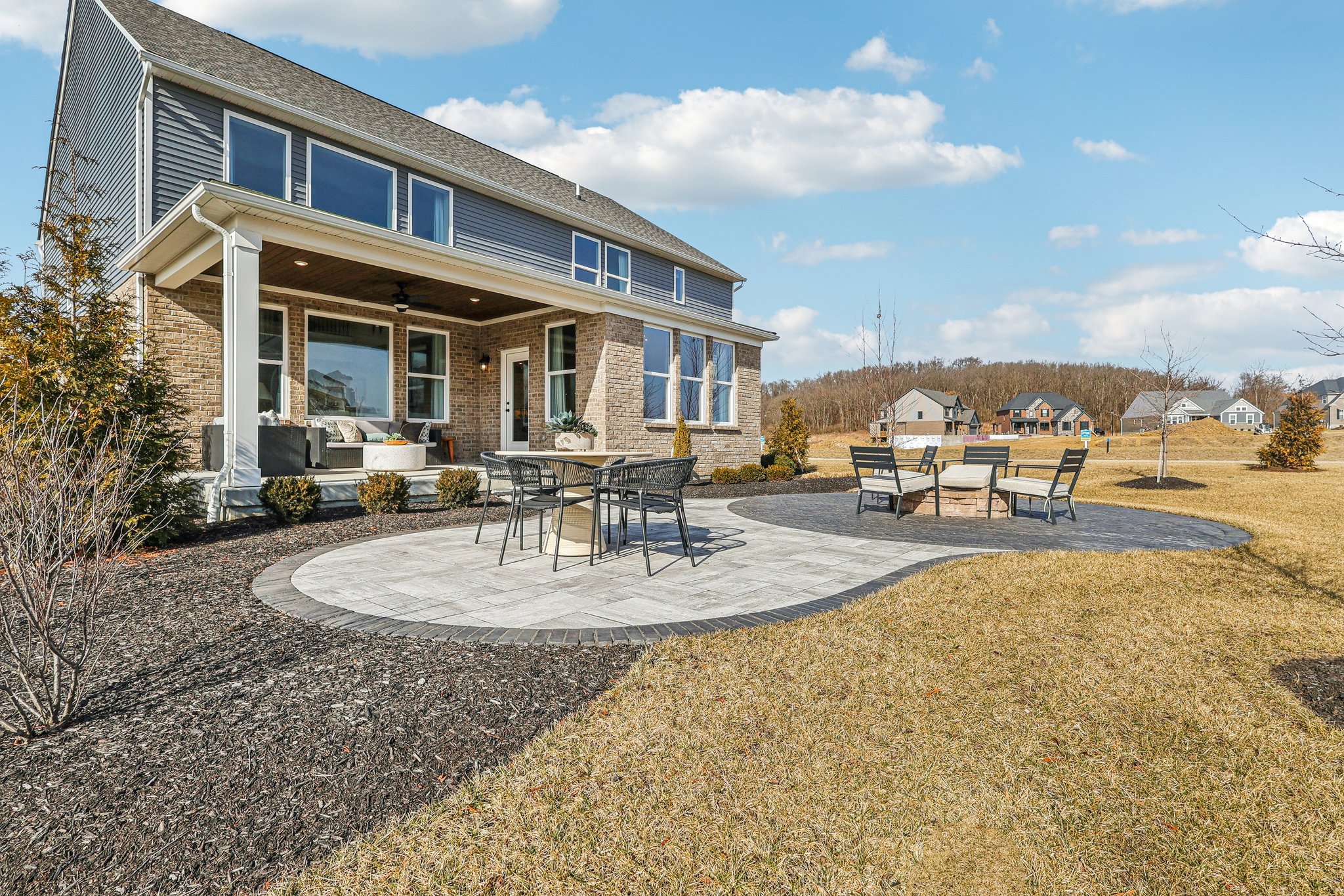 Trailhead Pl-S2401-061.jpg