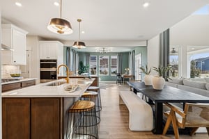 Trailhead Pl-S2401-018.jpg