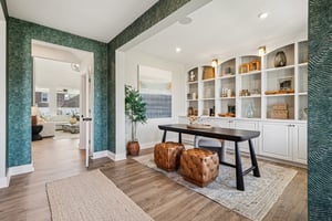 Trailhead Pl-S2401-025.jpg