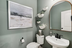 Trailhead Pl-S2401-029.jpg
