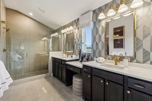 Trailhead Pl-S2401-046.jpg