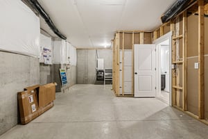 Trailhead Pl-S2401-059.jpg