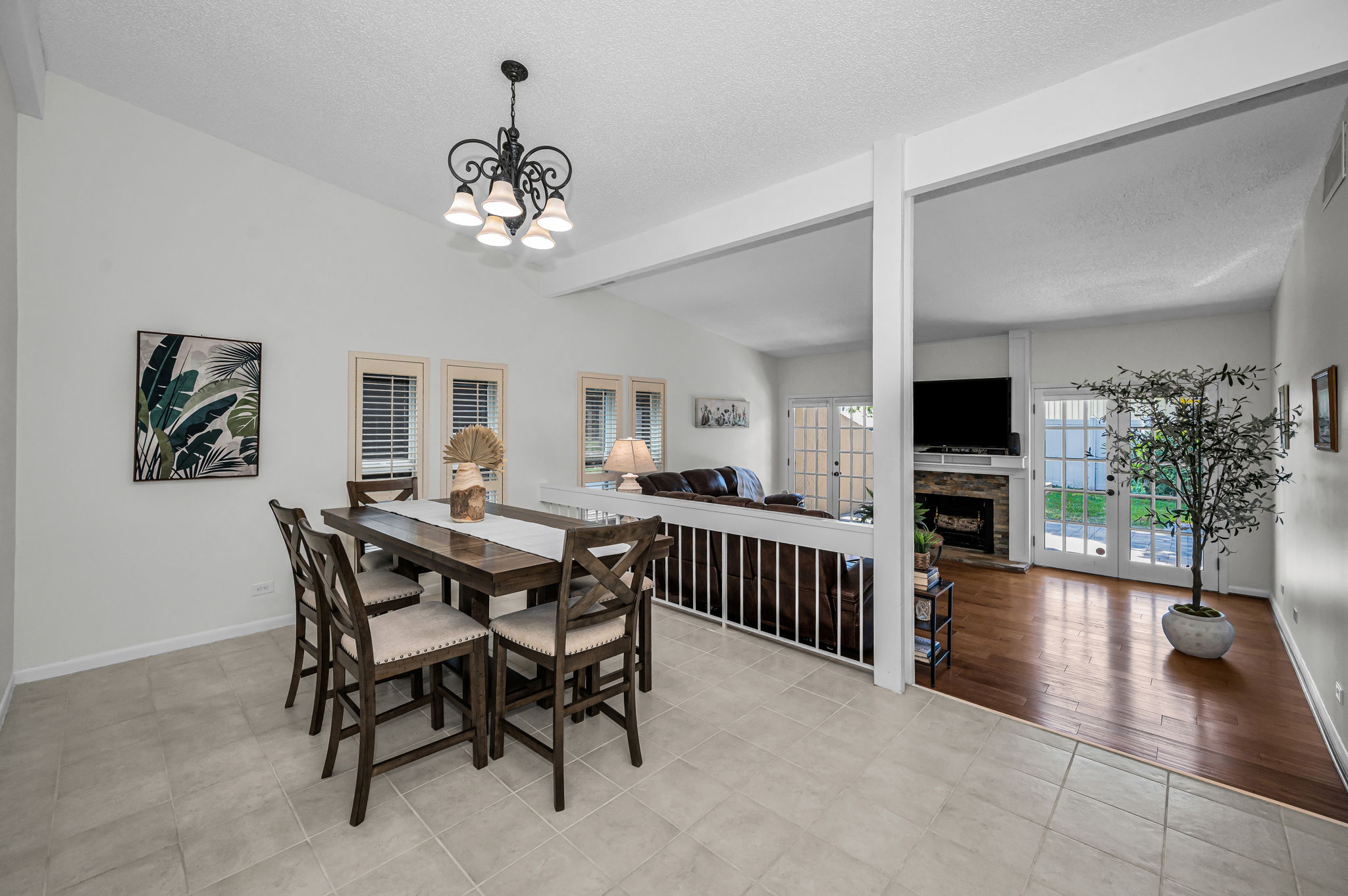 Dining Room13