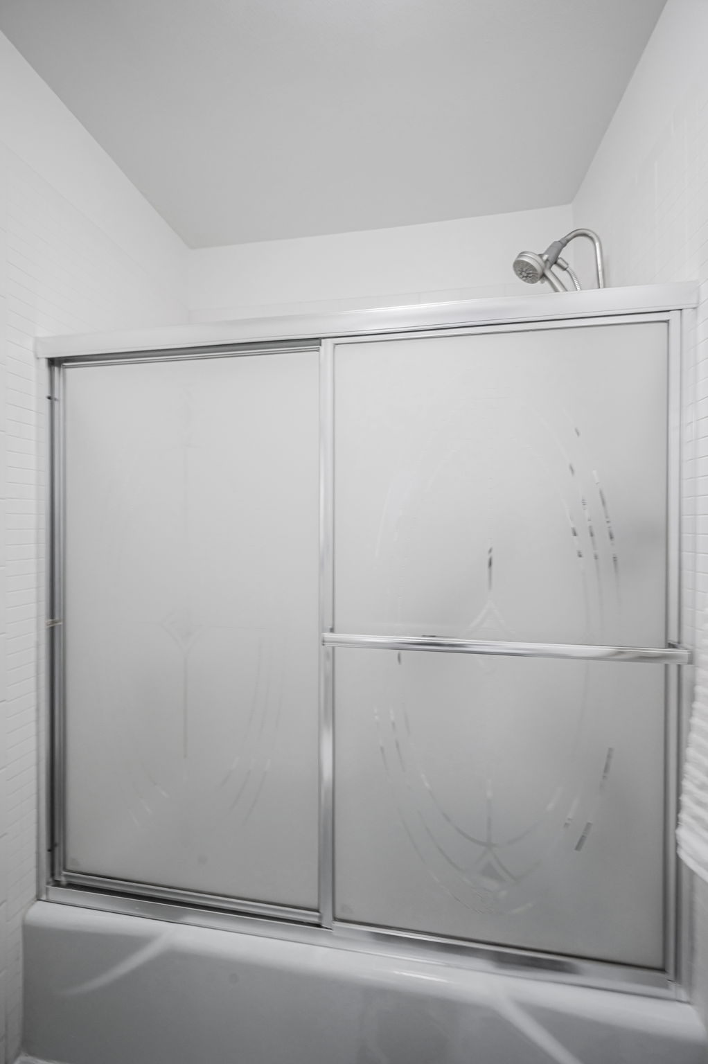 Bathroom10b