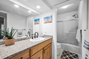 Bathroom10a