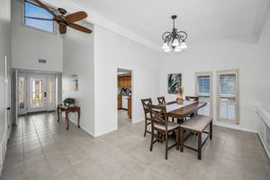 Dining Room10