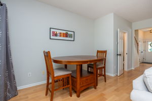Dining / flex space