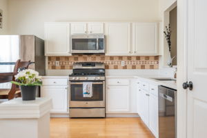 Eat in Kitchen