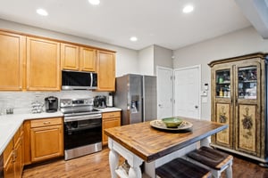 Stone Pond Dr-1306-019.jpg