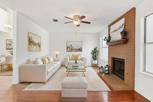005 - Living Room