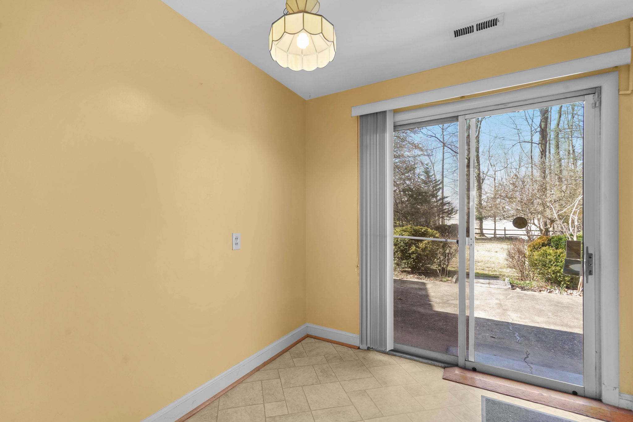 13304 Norden Dr, Silver Spring, MD 20906, USA Photo 6