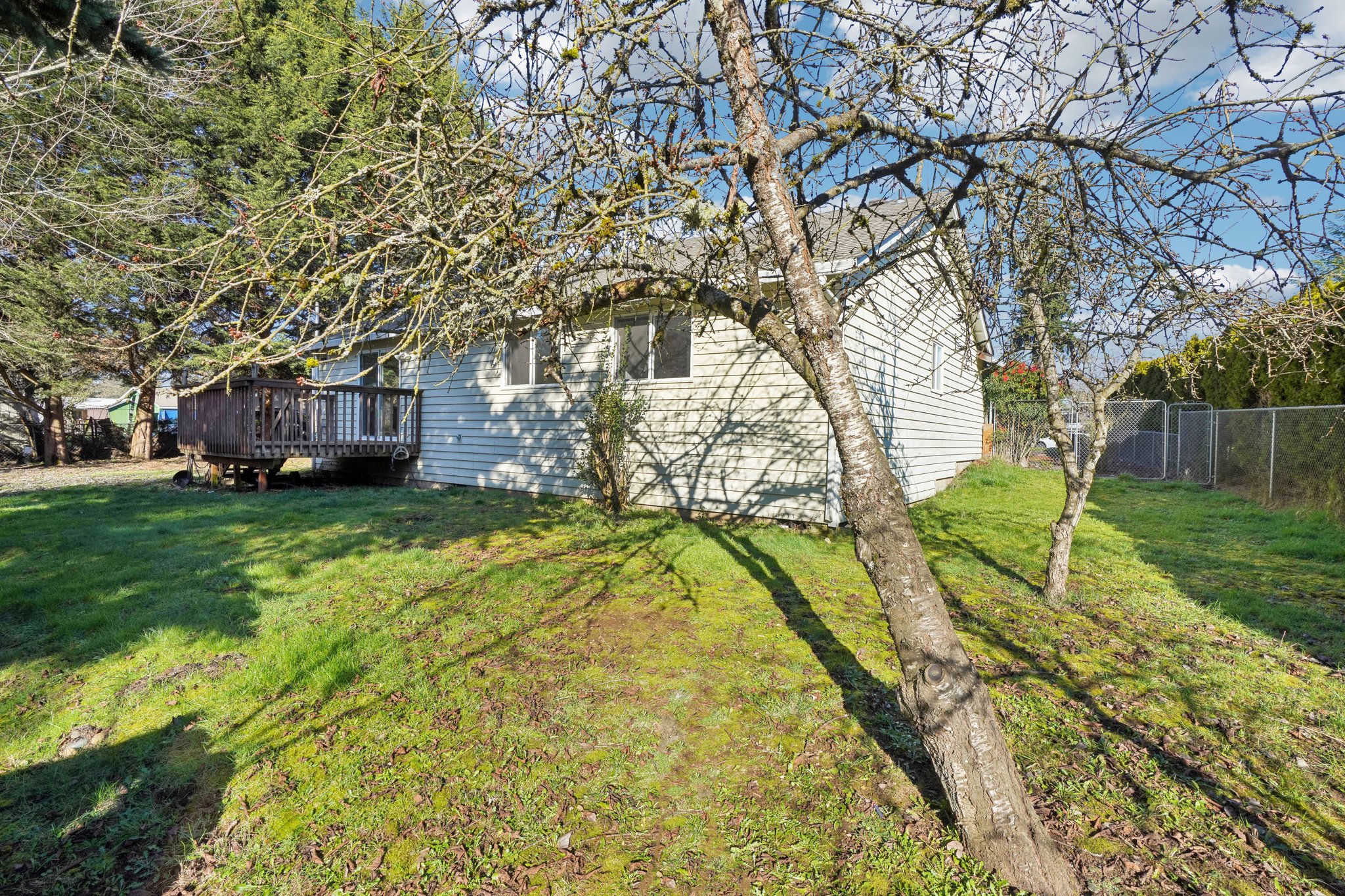 NE 34th Cir-S1202-032.jpg