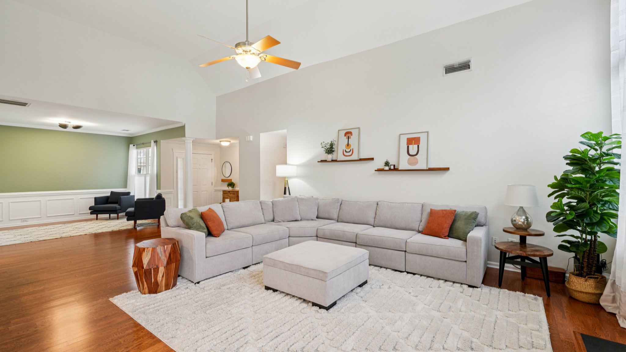 Centerview Ln-S0212-006.jpg