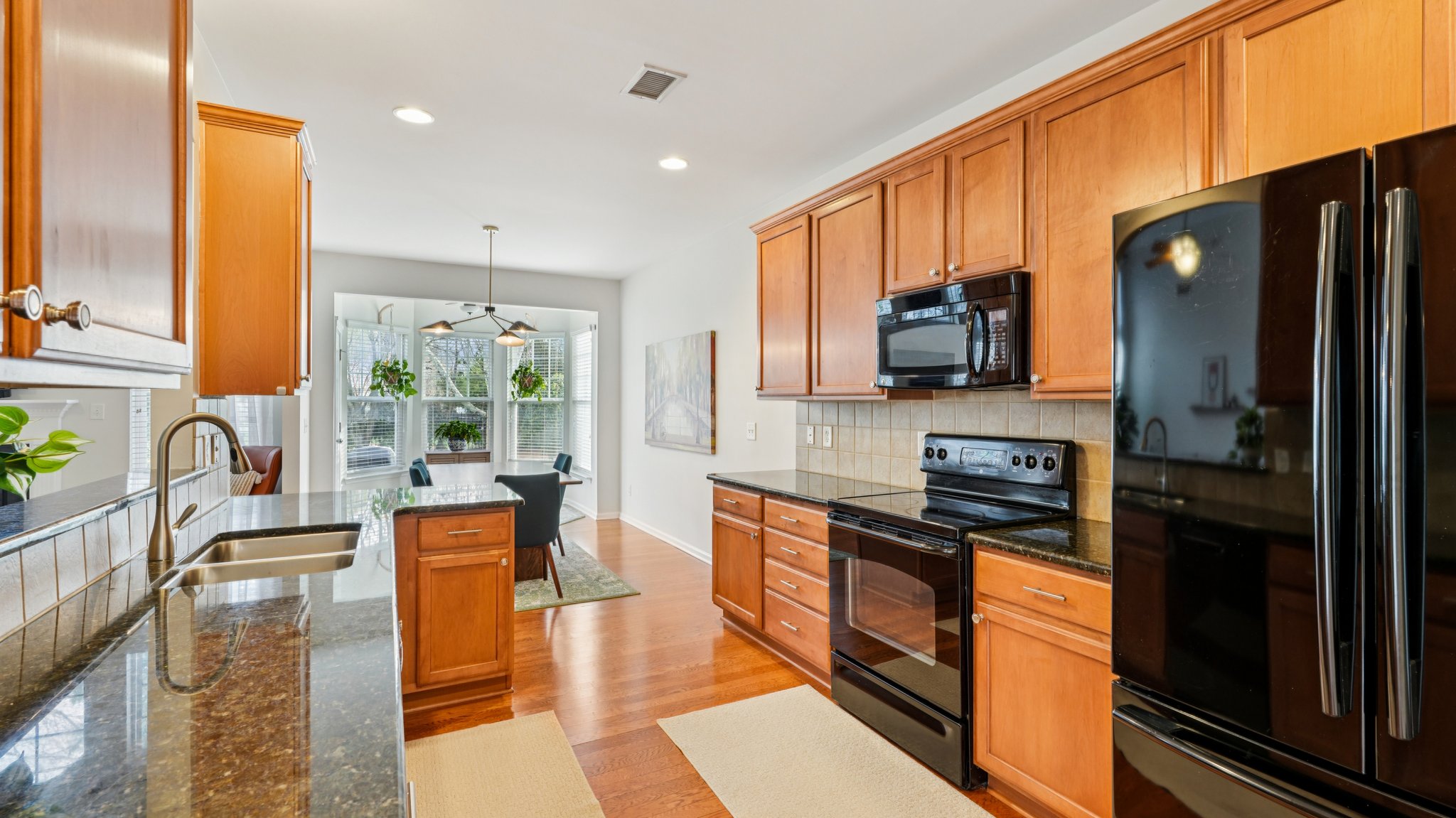 Centerview Ln-S0212-014.jpg