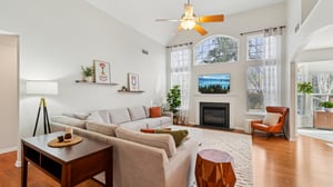 Centerview Ln-S0212-008.jpg