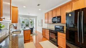 Centerview Ln-S0212-014.jpg