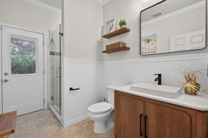 Guest Bathroom 2 -1 of 2