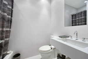 Photo 51
