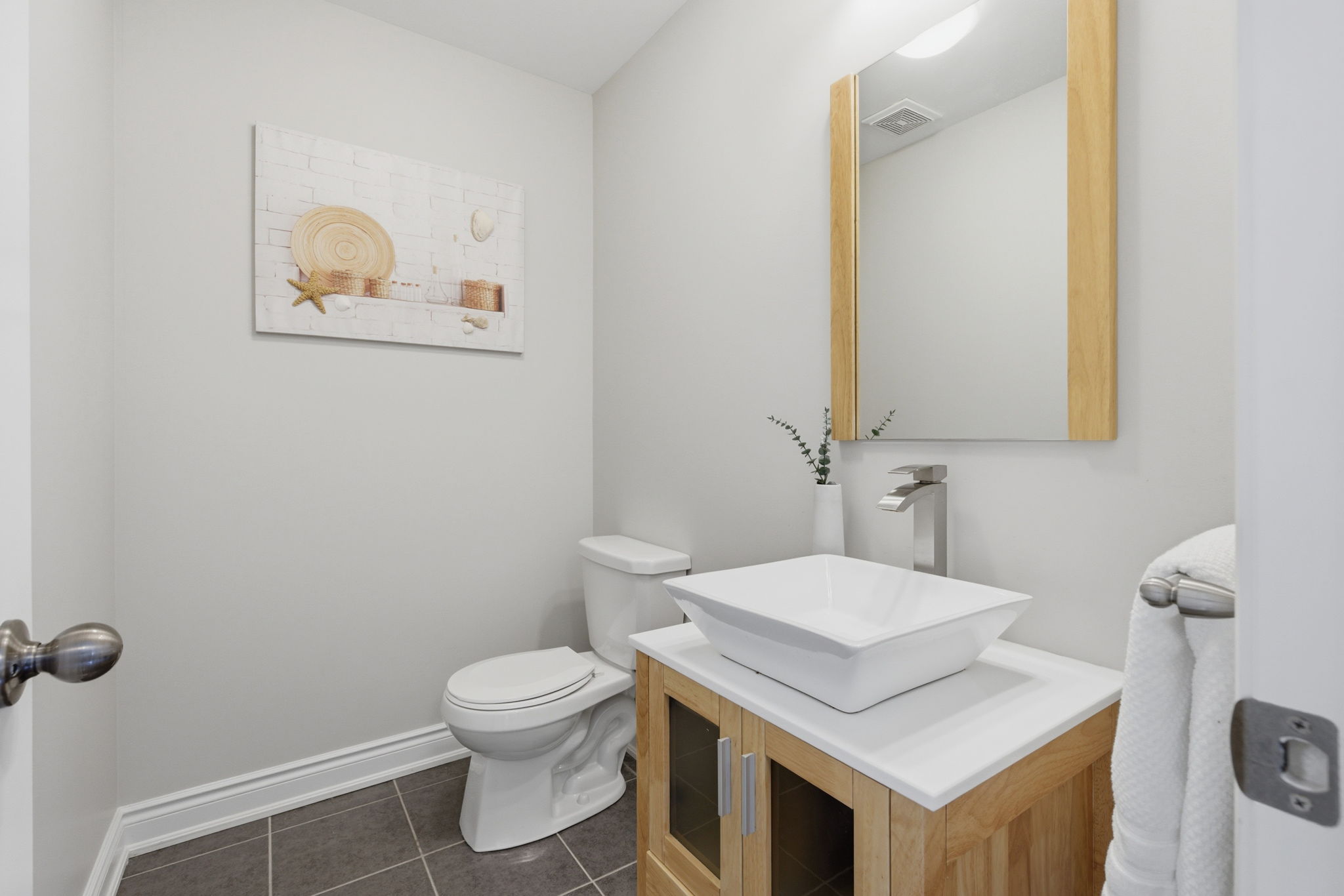 Property in Vaughan — delivered property photograph 36