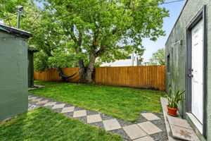  Photo 49