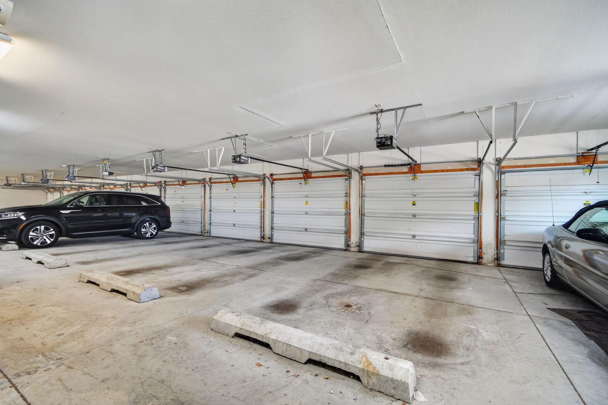 Attached Indoor Parking Garage