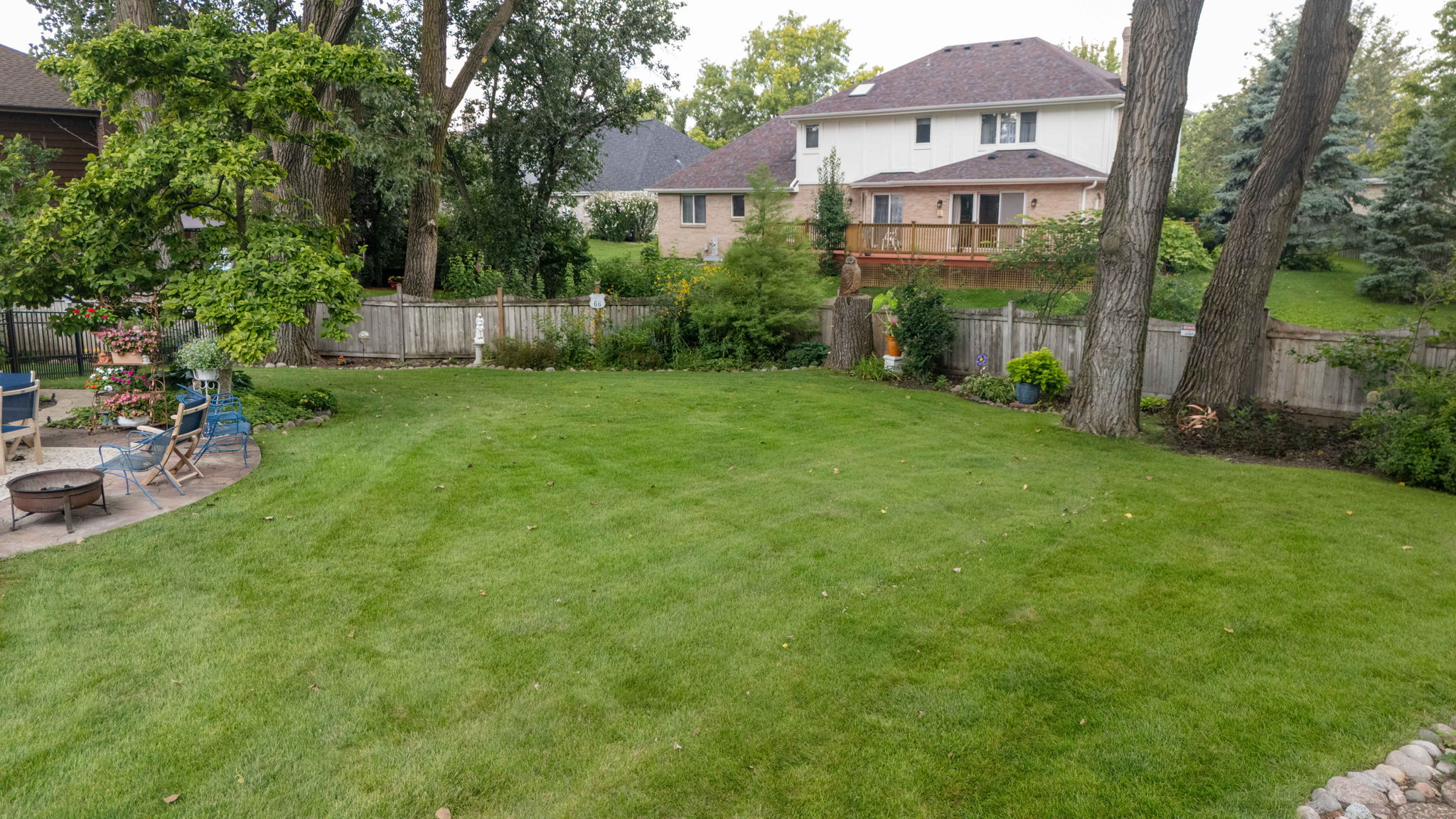  Photo 28