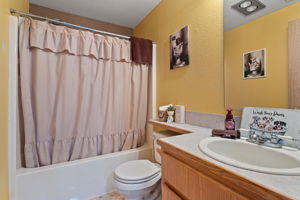  Photo 31