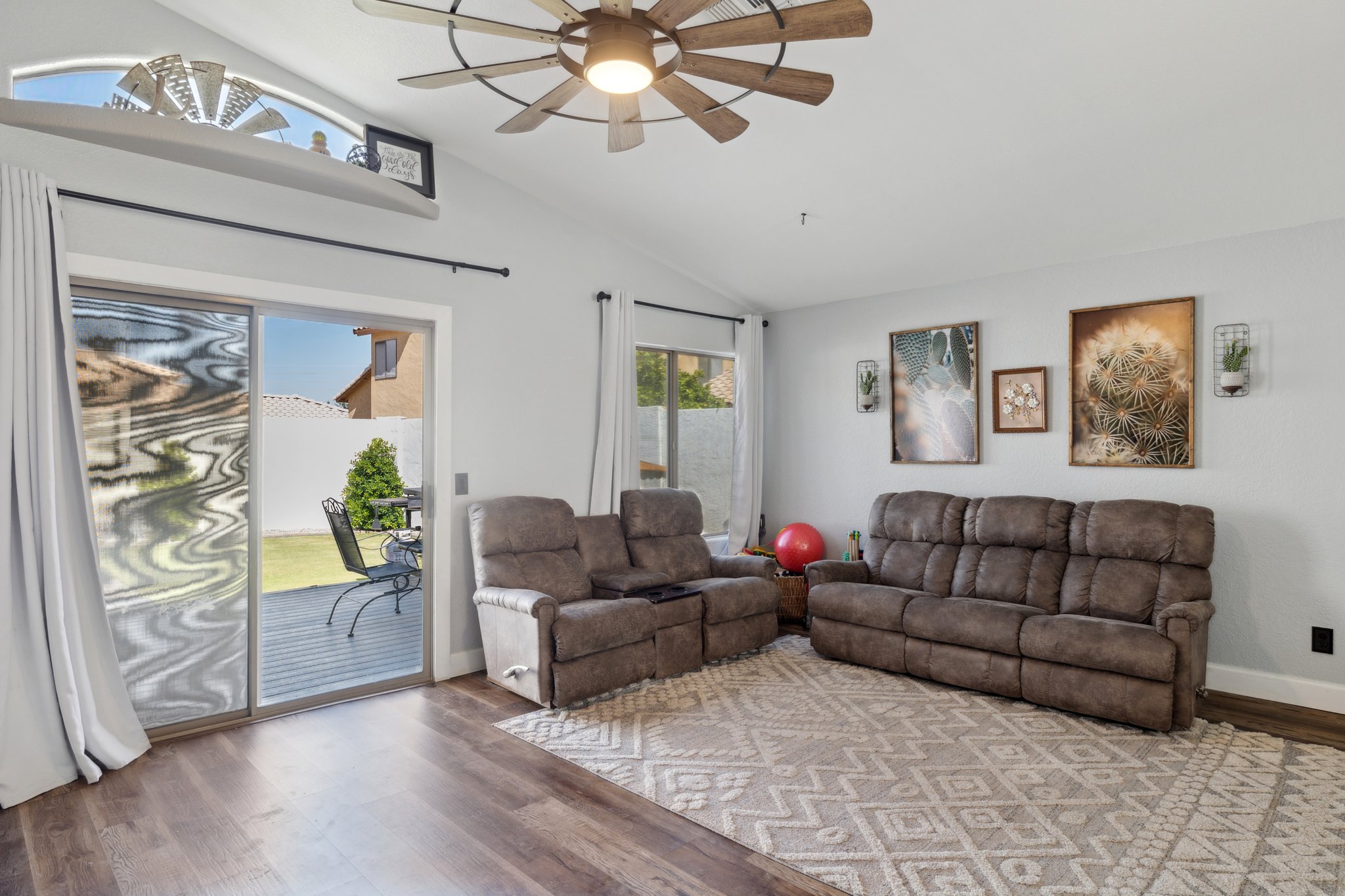 13320 N 82nd Dr, Peoria, AZ 85381 - 007.jpg