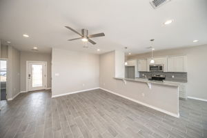 13325 ecr 110 (5)