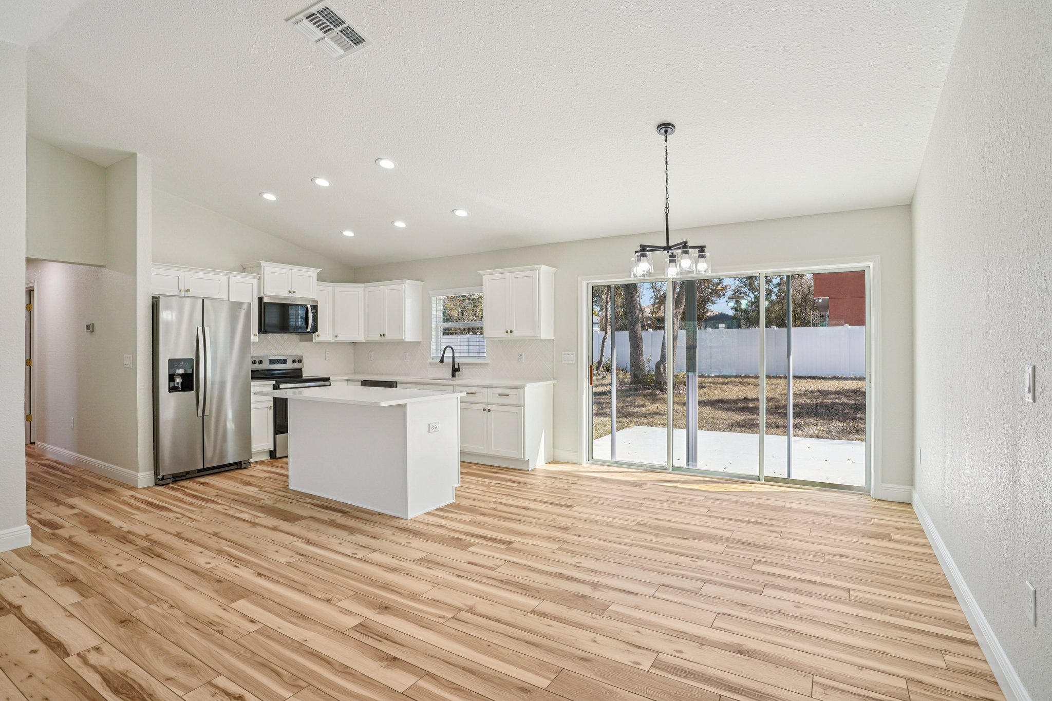 SW 33rd Ct-S1402-011.jpg