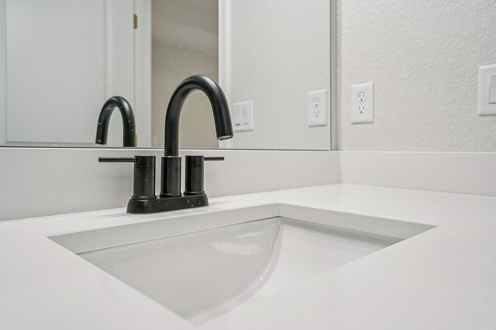 SW 33rd Ct-S1402-028.jpg