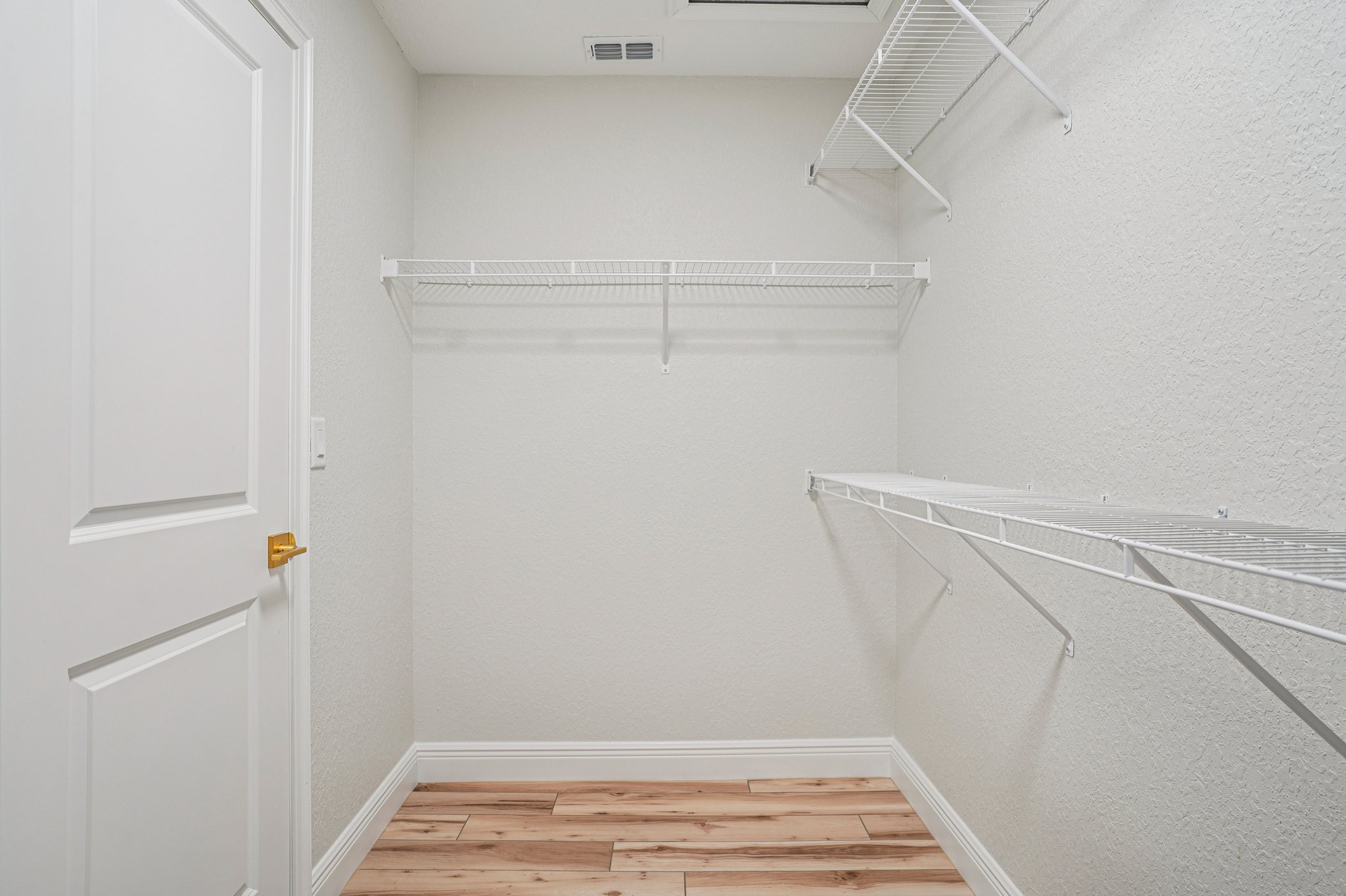 SW 33rd Ct-S1402-031.jpg