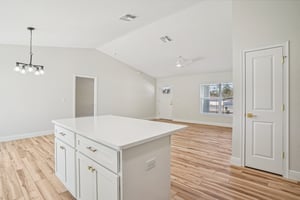 SW 33rd Ct-S1402-015.jpg