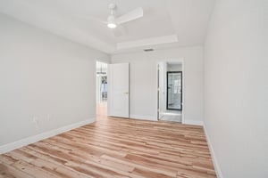 SW 33rd Ct-S1402-023.jpg