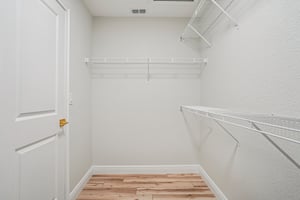 SW 33rd Ct-S1402-031.jpg