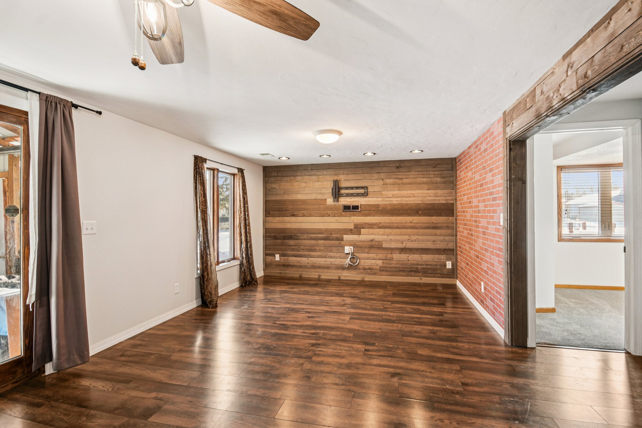 Poppy St NW-S0312-014.jpg