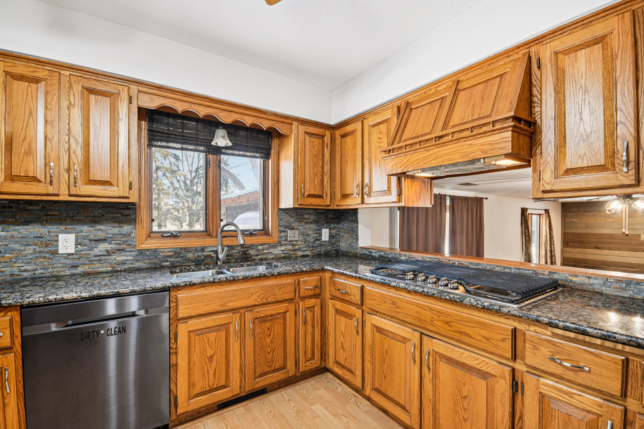 Poppy St NW-S0312-022.jpg