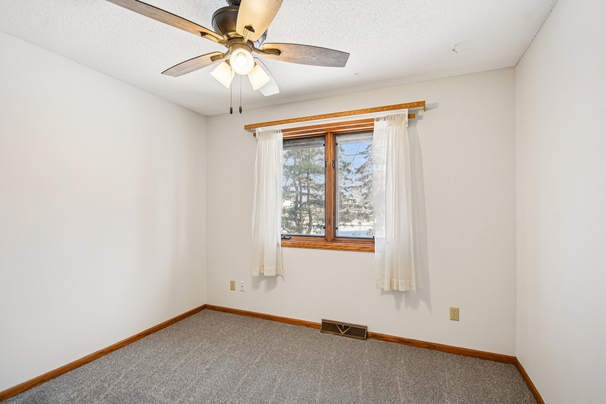 Poppy St NW-S0312-037.jpg