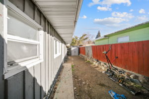  Photo 30