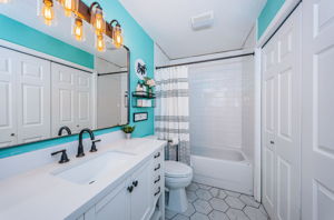 Bathroom2