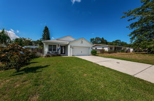 Front Exterior2
