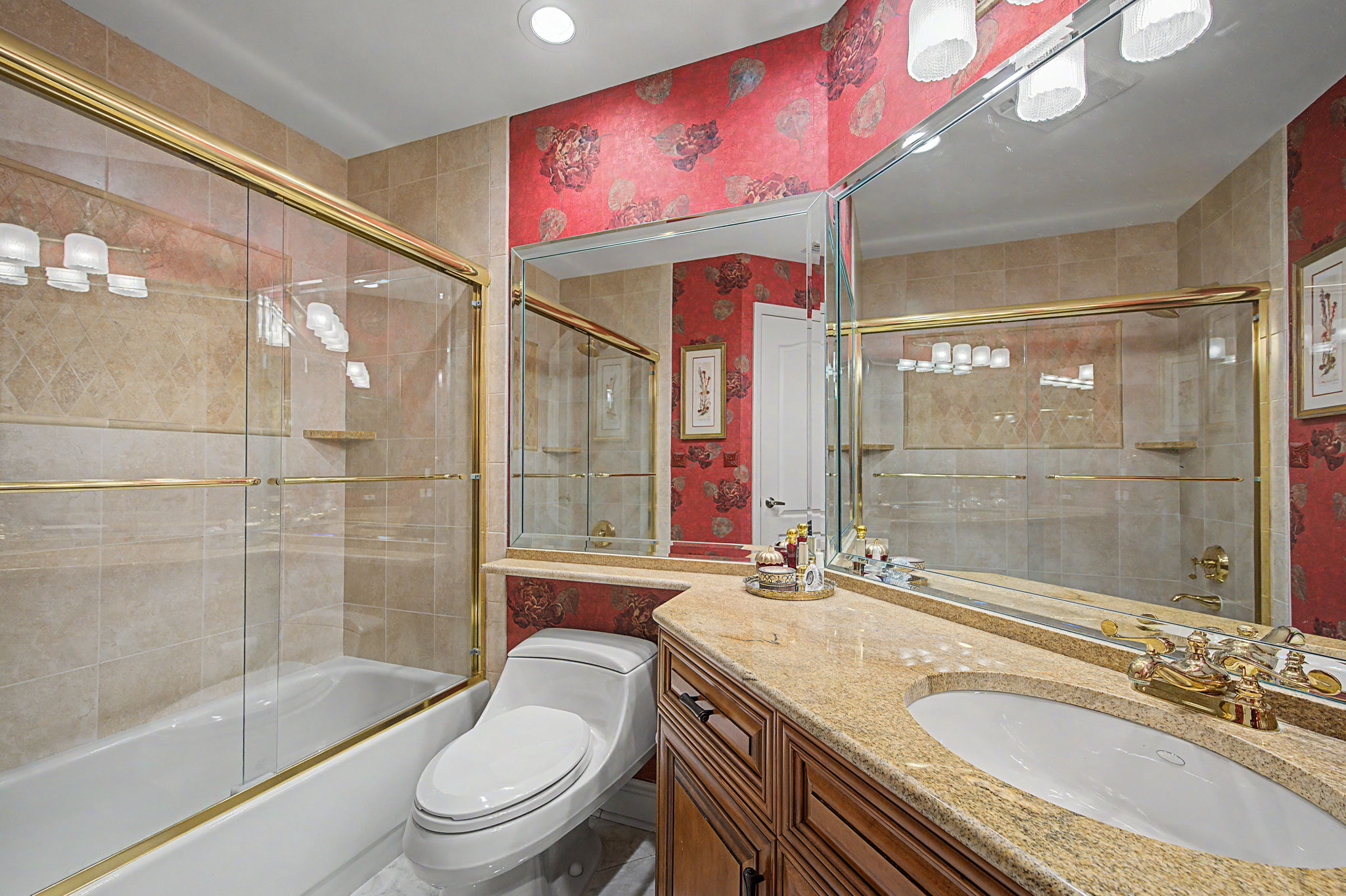 Bathroom2