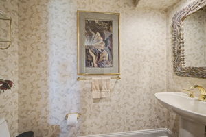 Powder Room