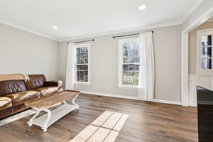 Marie Dr-S2103-007.jpg