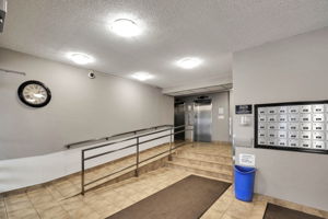  Photo 37