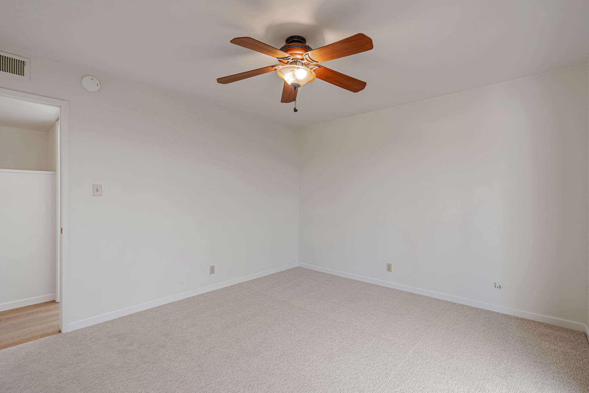 016_ 1335 Kenwal Rd Unit A_