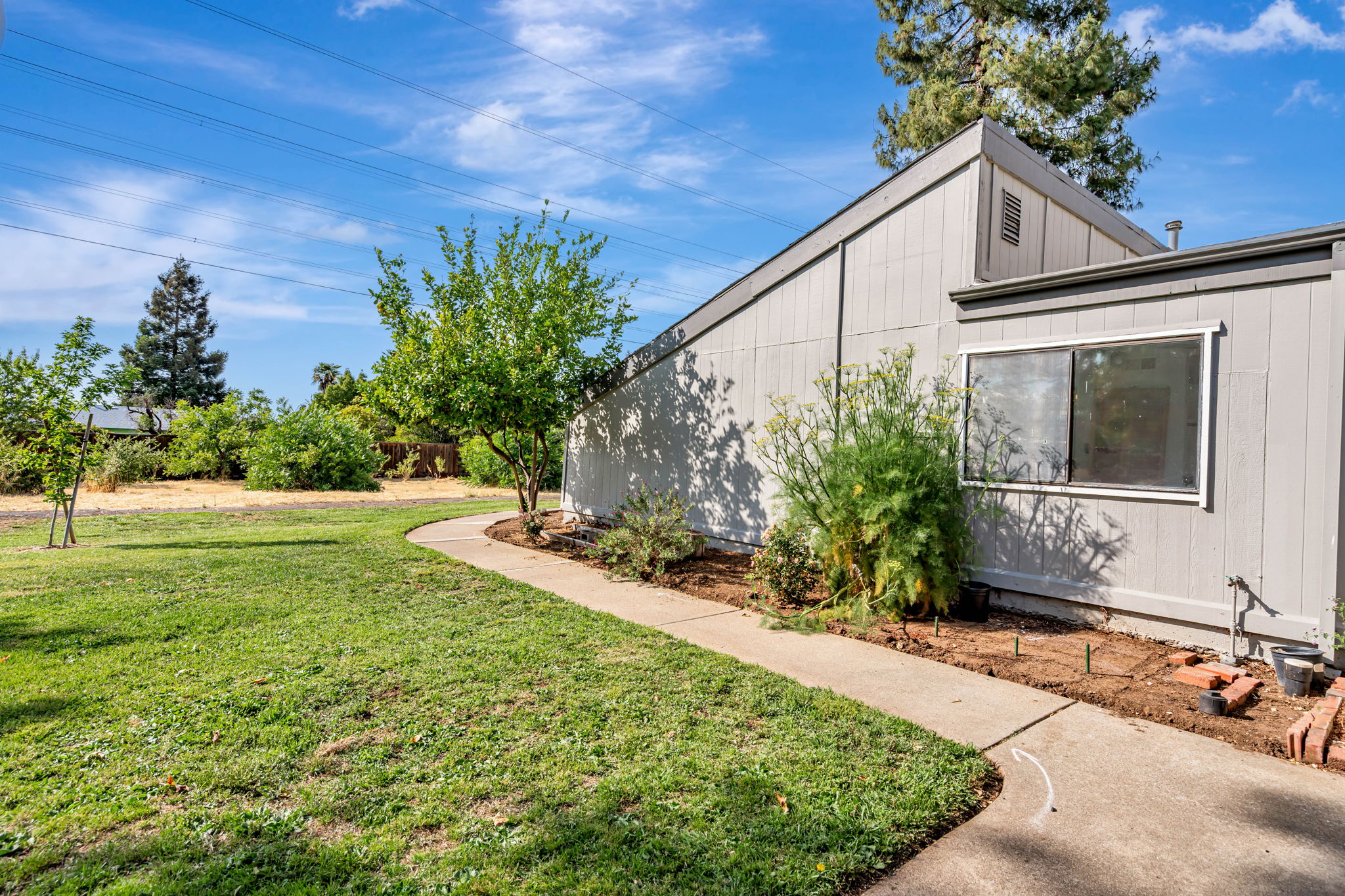 035_ 1335 Kenwal Rd Unit A_