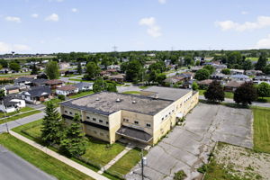  Photo 0
