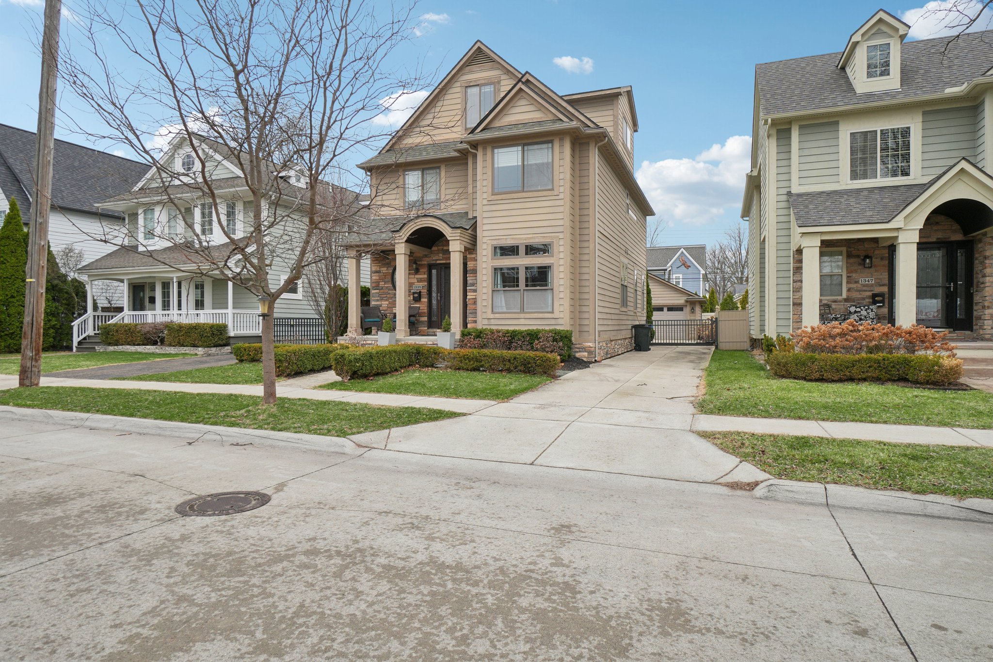 Webster Ave-S2303-003.jpg